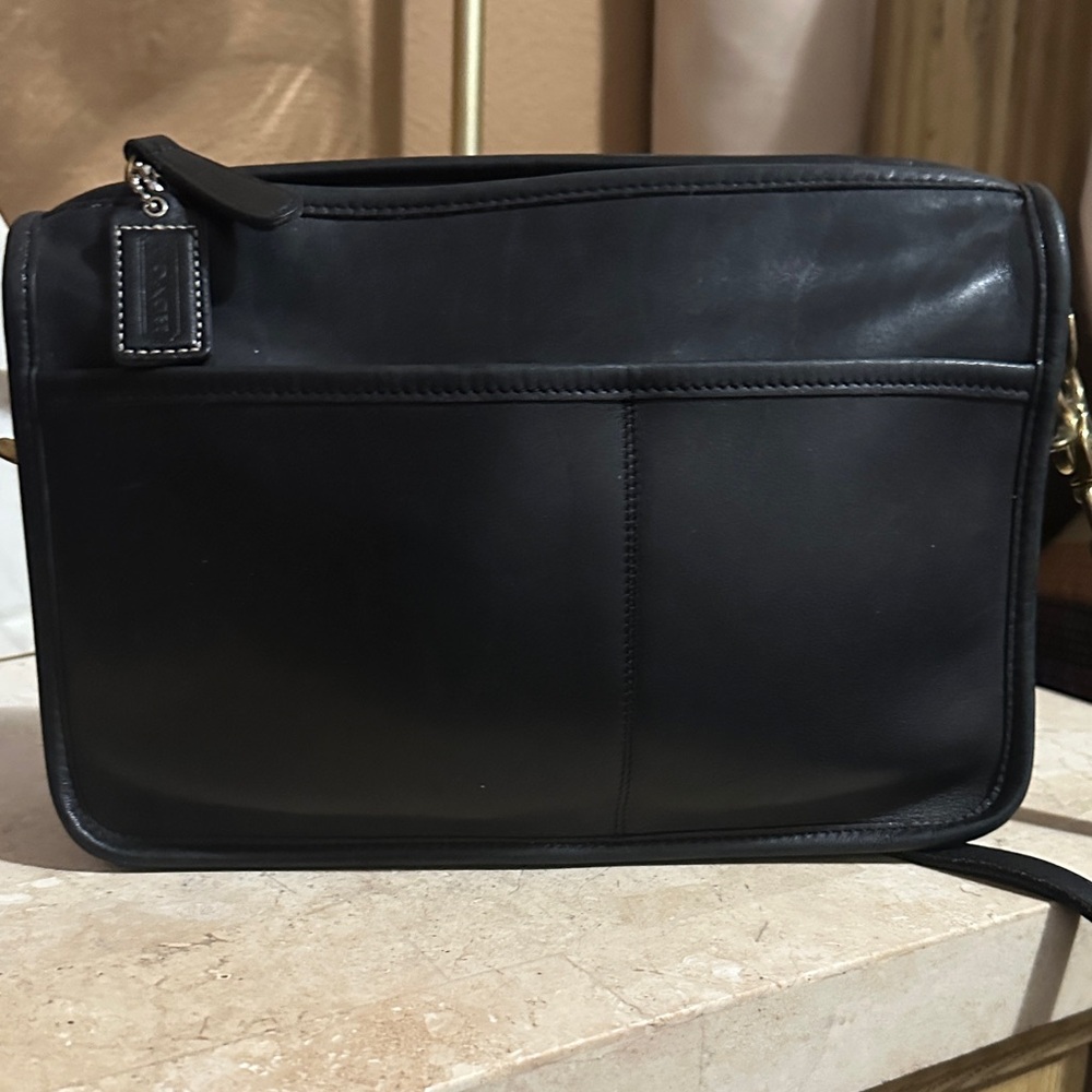 Black VINTAGE COACH leather Bag